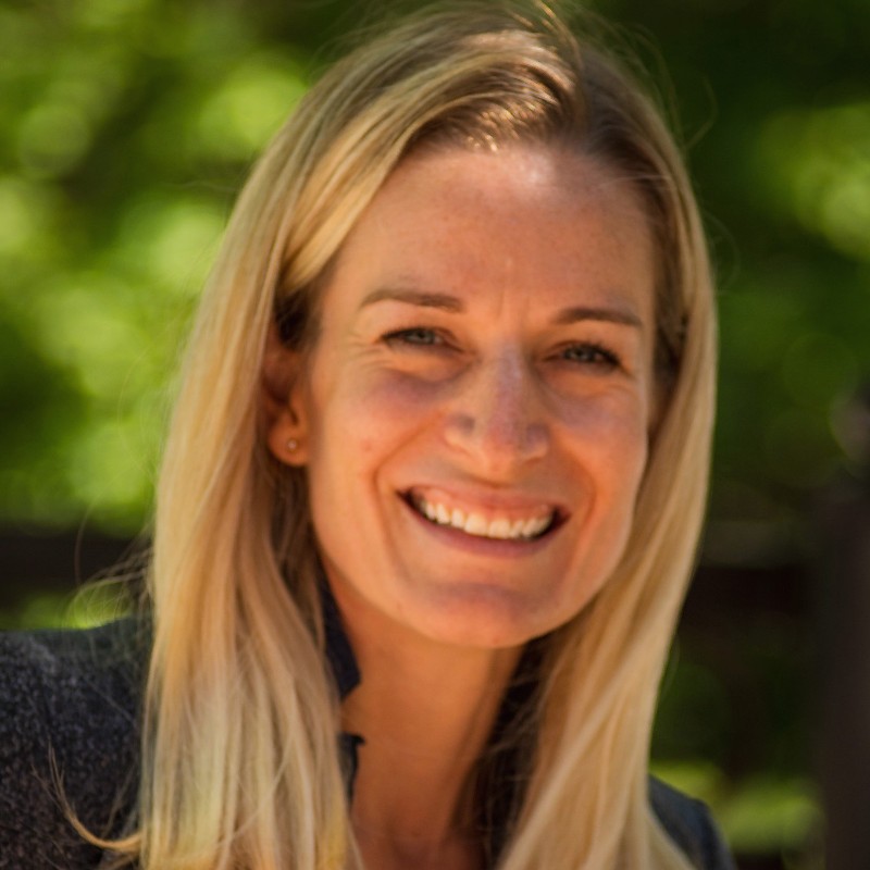 Headshot of Alayne Crawford